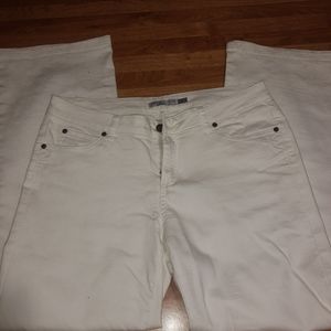 Women's jeans